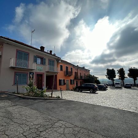 L'Incanto Casa Vacanze Montegrosso dʼAsti Buitenkant foto