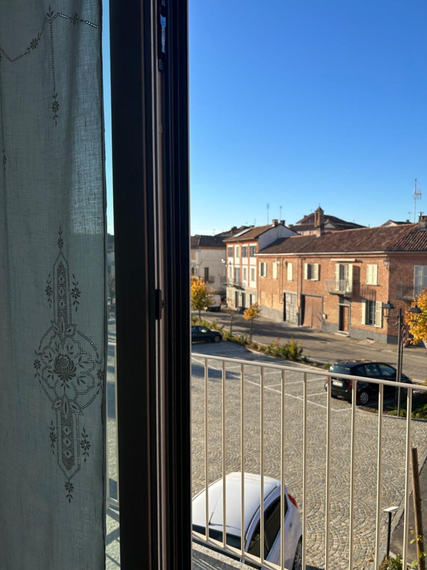 L'Incanto Casa Vacanze Montegrosso dʼAsti Buitenkant foto